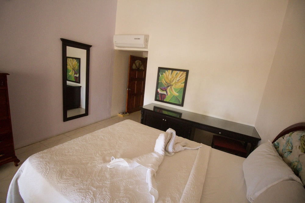 Chateau Margarite Villa 29/50