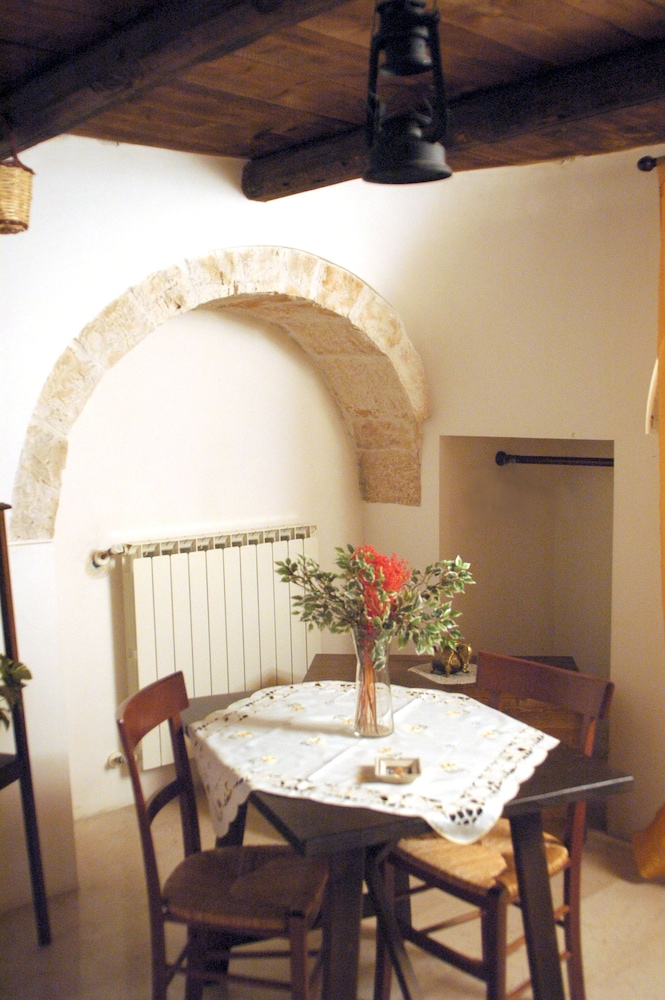 GIARDINO DEI TRULLI 25/32