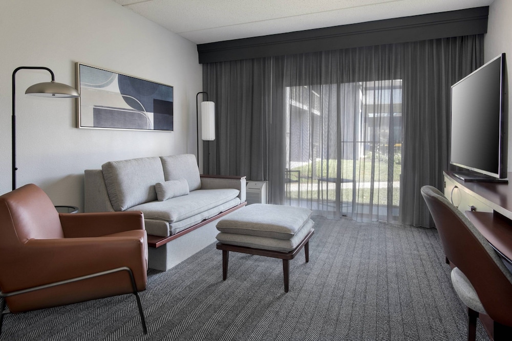 Courtyard By Marriott Poughkeepsie 20/32