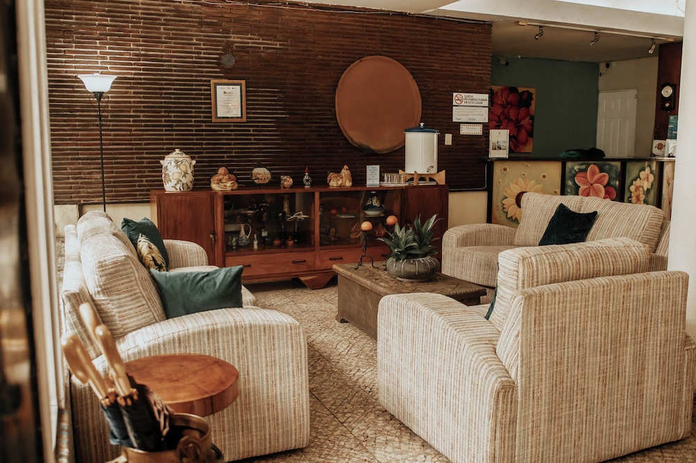 Eco Hotel Mariscal 37/59