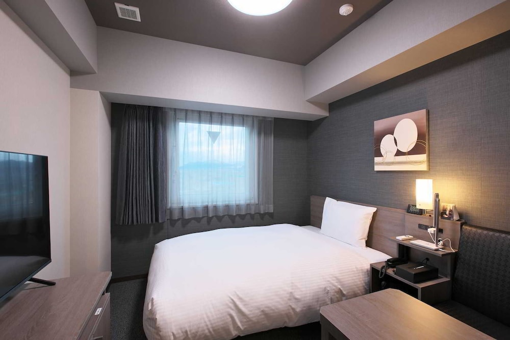 Hotel Route Inn Suzaka 12/30