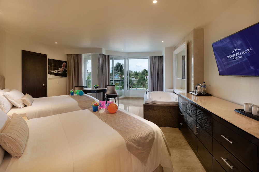 FAMILY SUITE, SUPERIOR, GARDEN VIEW