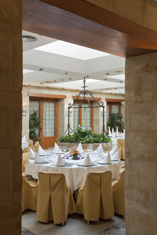 Parador de Santo Domingo de la Calzada 42/50