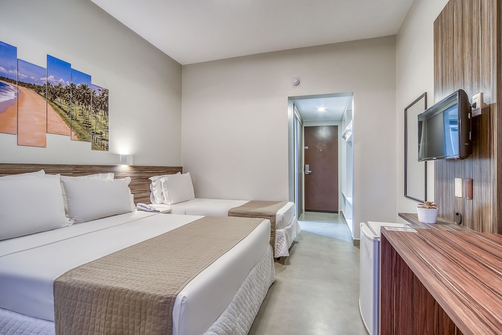 Tambaqui Praia Hotel، ماسايو 25/77