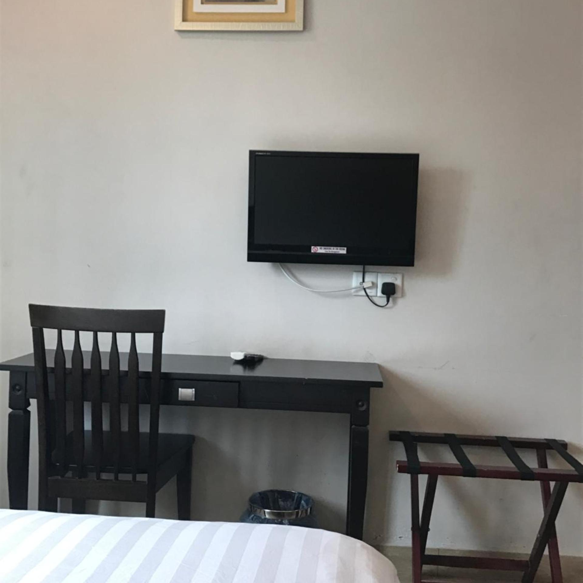 Se Hotel 2 30/37