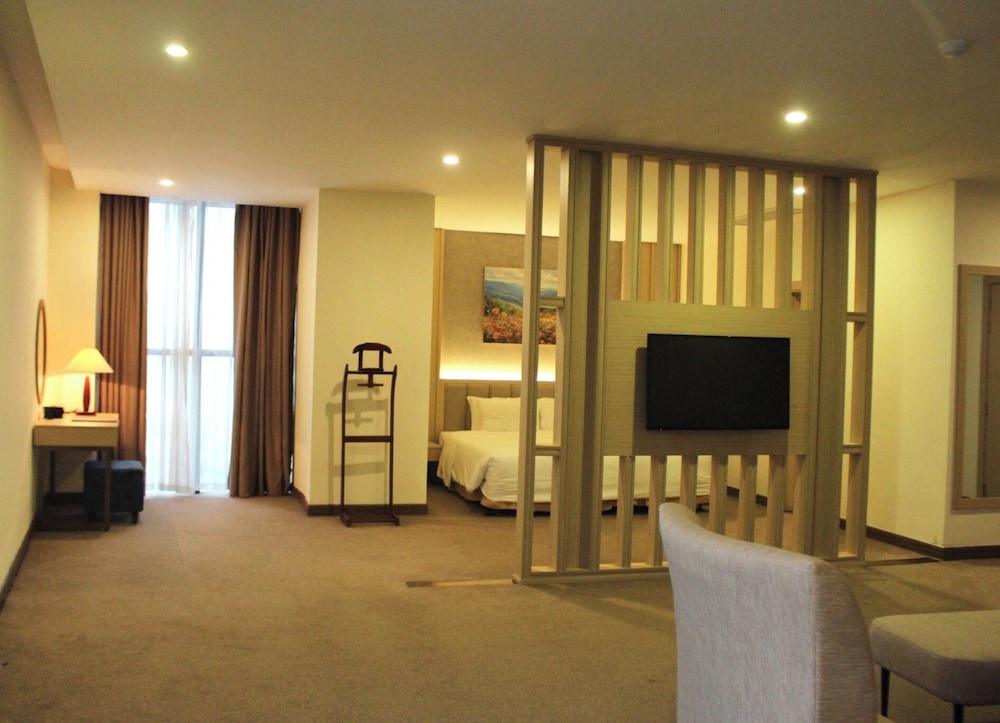 Muong Thanh Grand Quang Tri Hotel 33/50