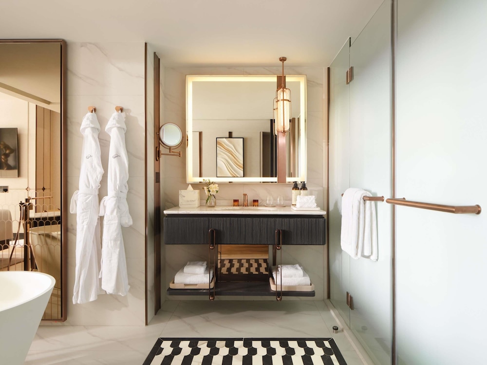 Fairmont Bangkok Sukhumvit 59/63