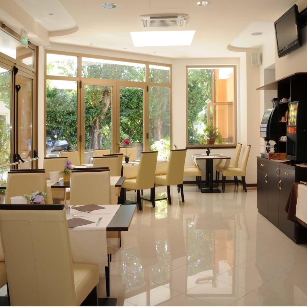 Albergo Ristorante Sonia 49/63