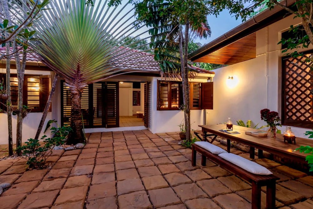 Baan Khunying Villa Secluded Phuket Beachfront 36/40
