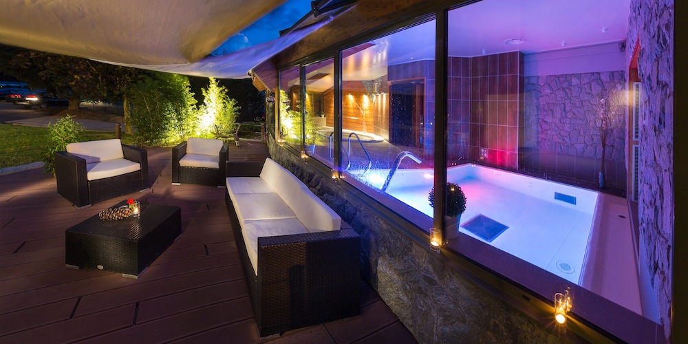 Les Bartavelles Hotel Restaurant 26/50