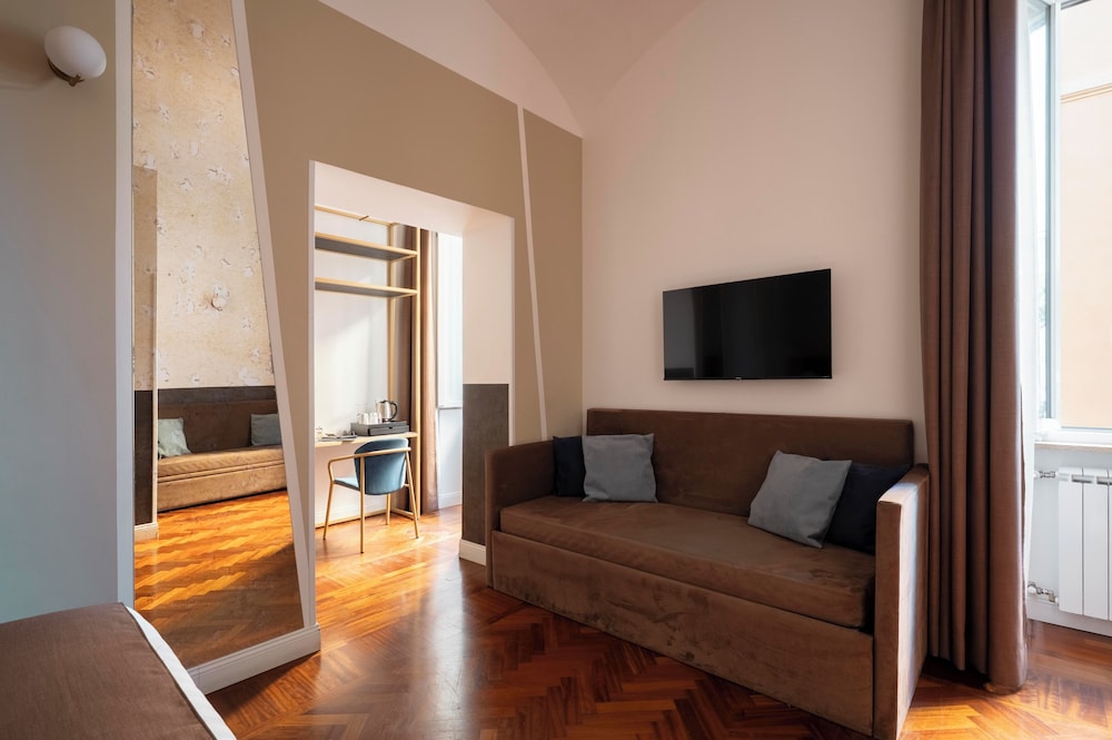 Vittoriano Suite 40/59