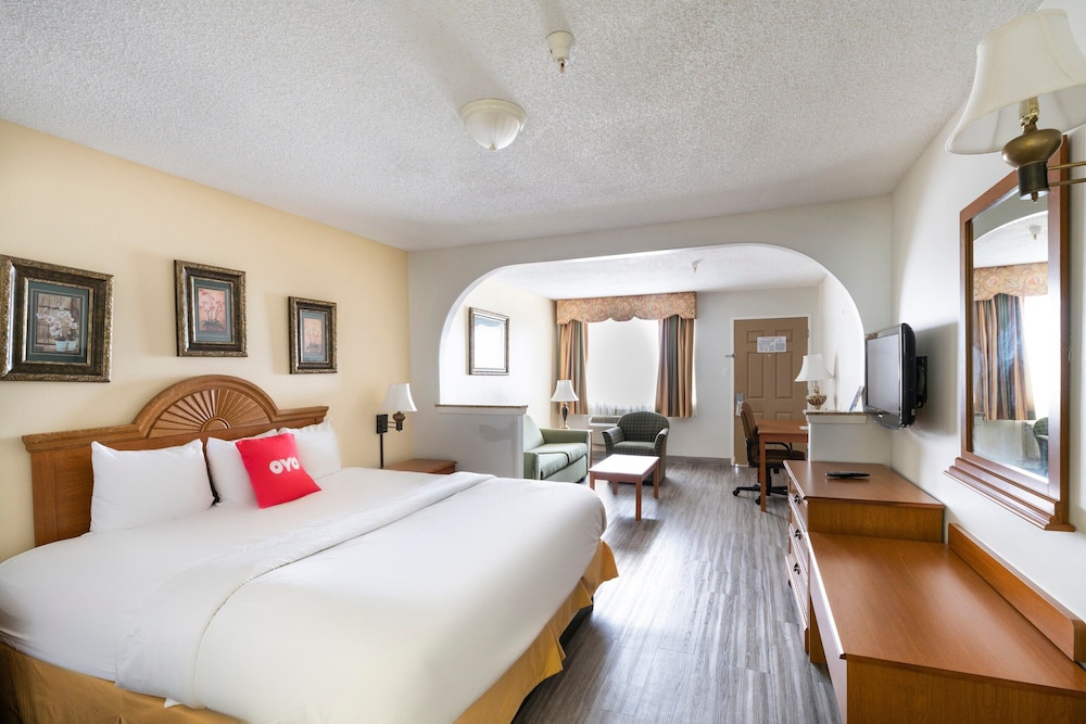 OYO Hotel Stafford TX I-69 North 23/42
