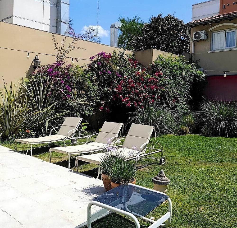 Delvino Boutique Hotel 50/56