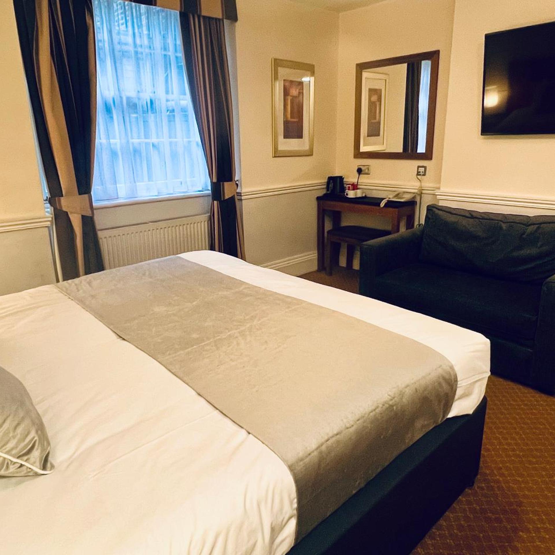 غرفة ثلاثية بسرير مزدوج، Hotel Cavendish 3/10