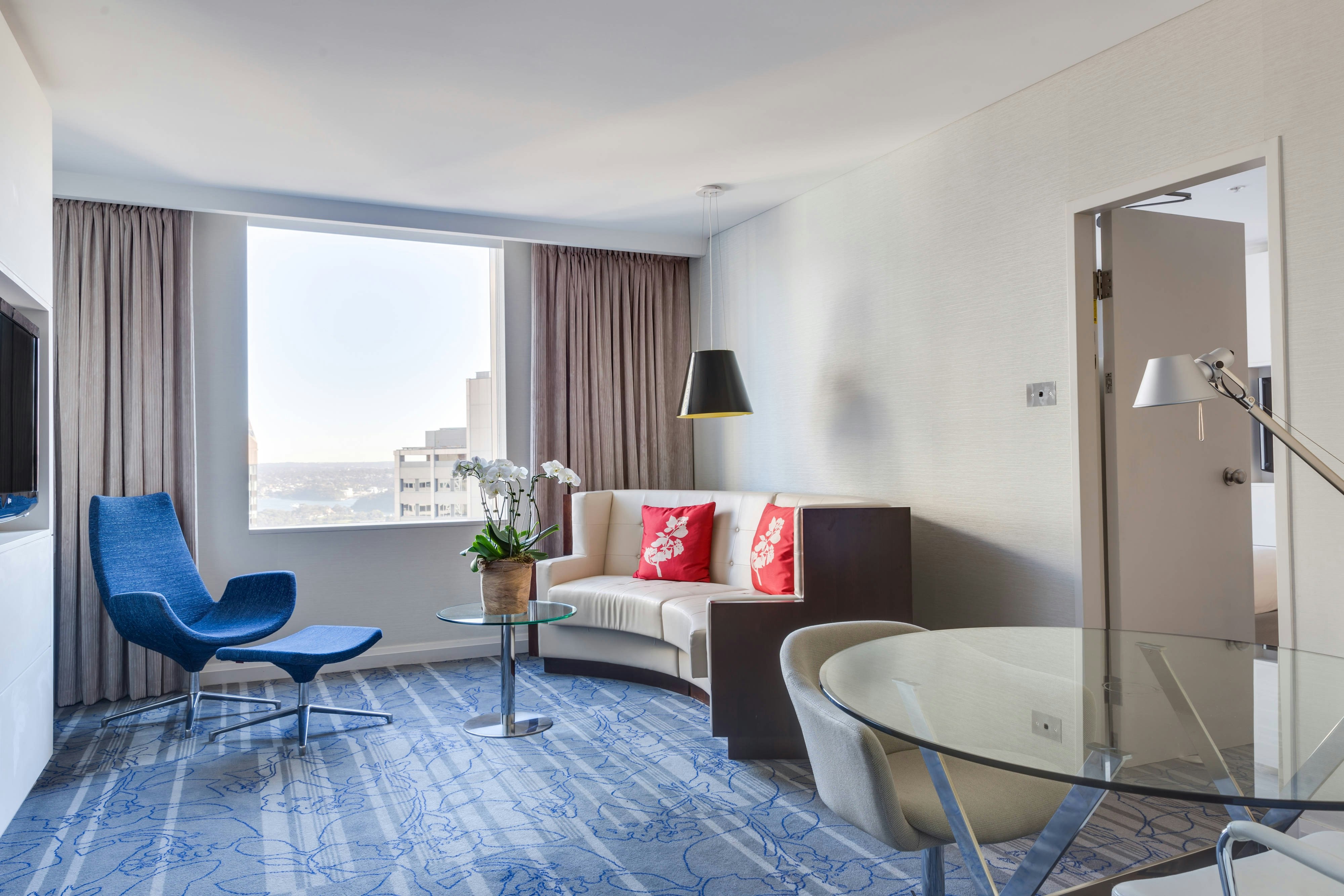 Sydney Harbour Marriott 34/53