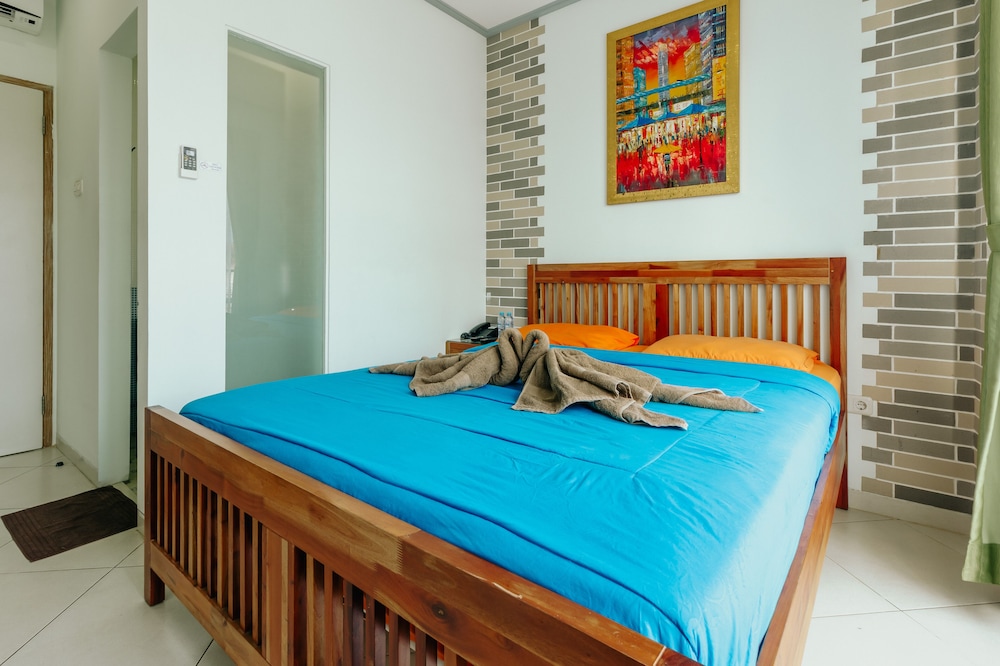 Urbanest Inn House TB Simatupang 15/72