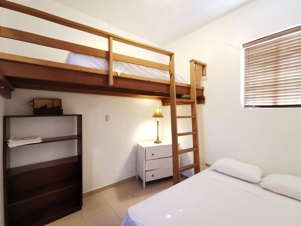 Hotel Dona Elvira 47/70