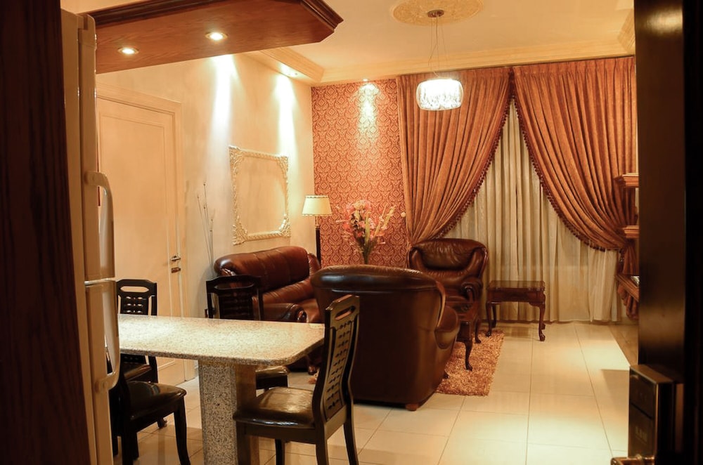 JAD HOTEL SUITES 19/20