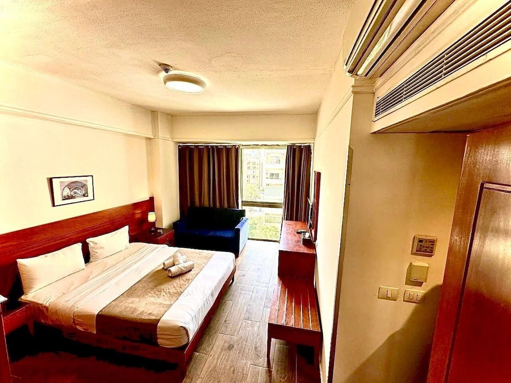 SUPERIOR, DOUBLE BED