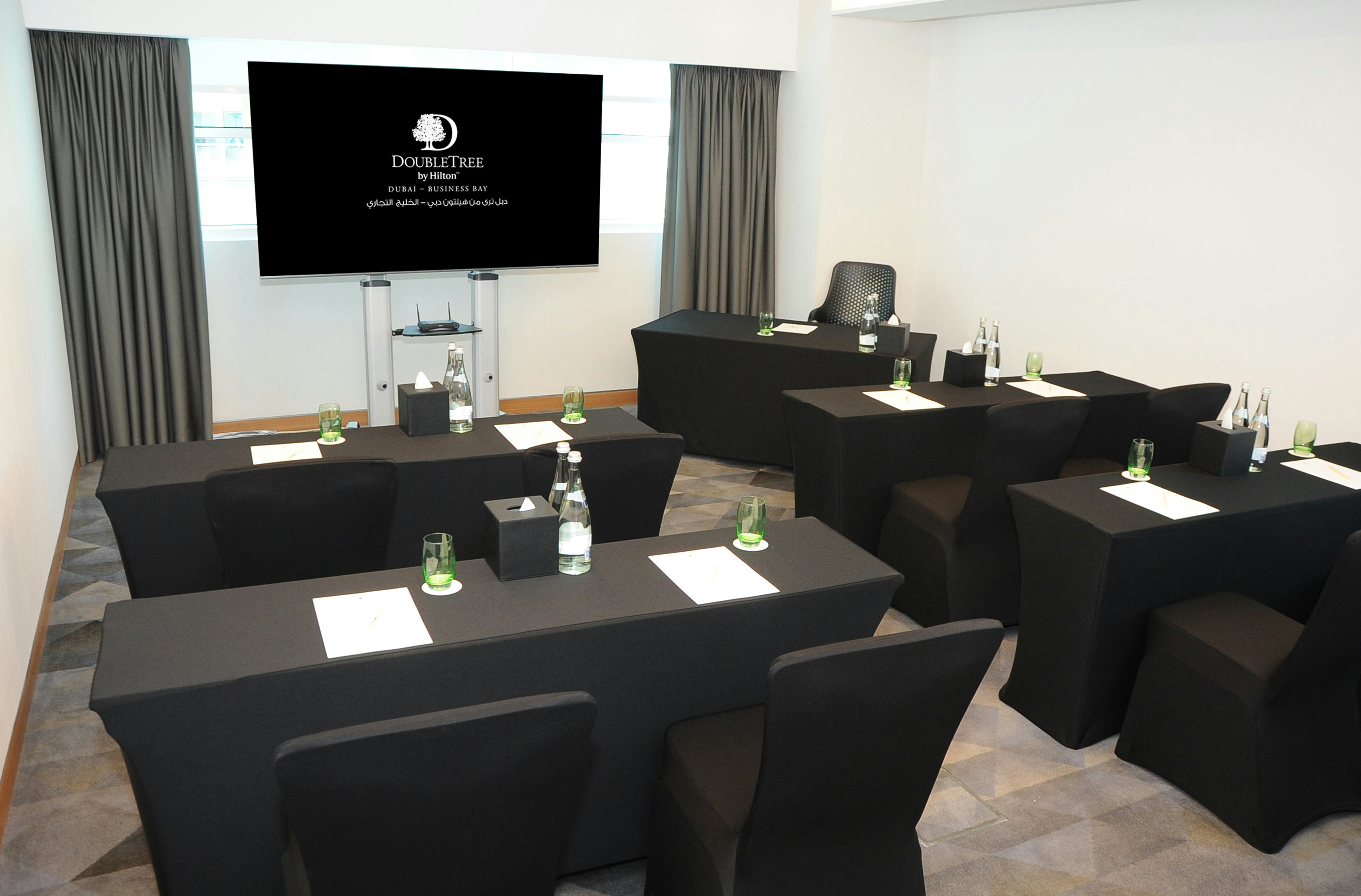 Doubletree by Hilton Dubai Business Bay 55/65