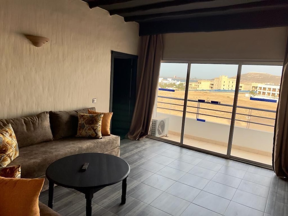 RESIDENCE AGYAD 39/50
