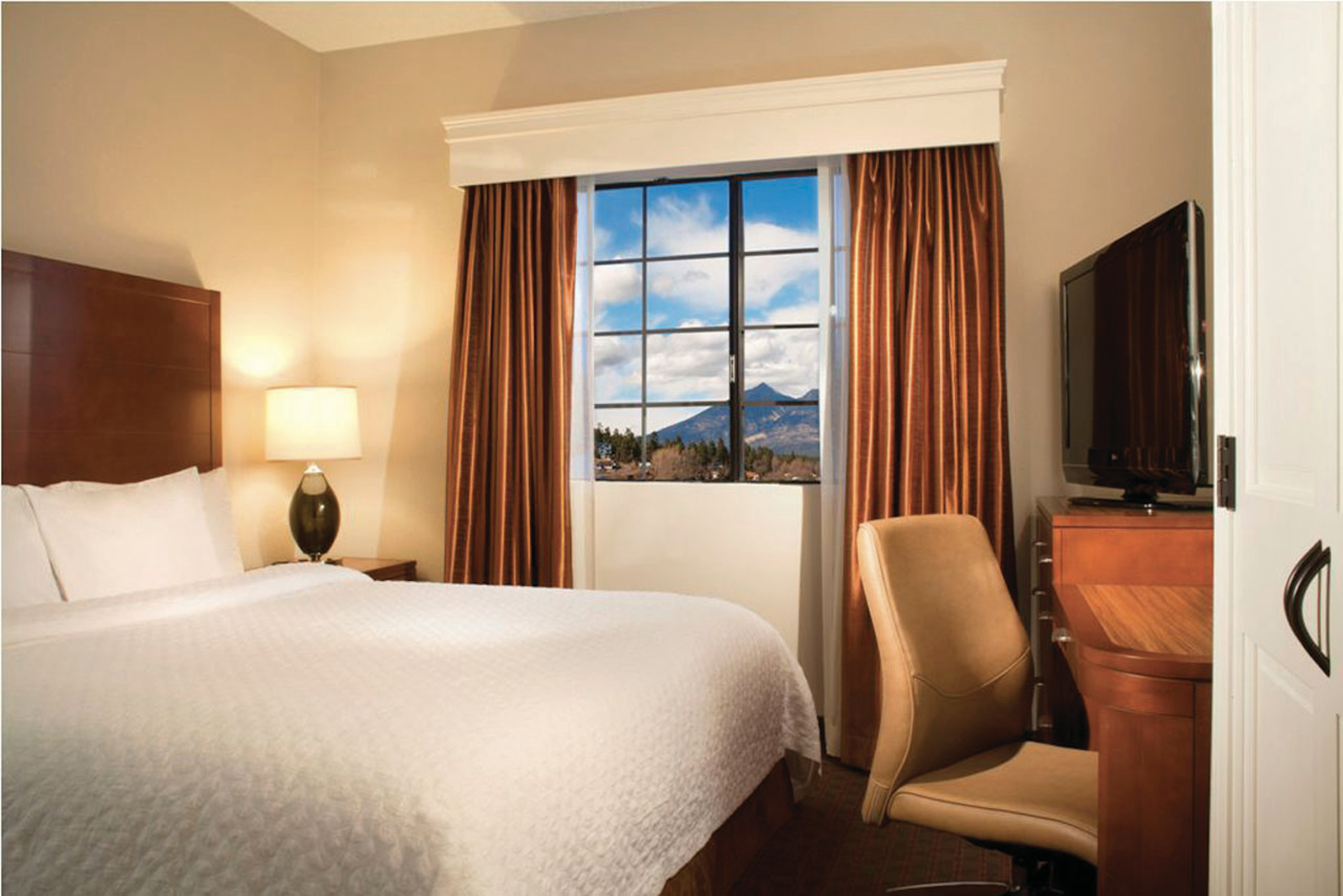 EMBASSY SUITES FLAGSTAFF 13/53