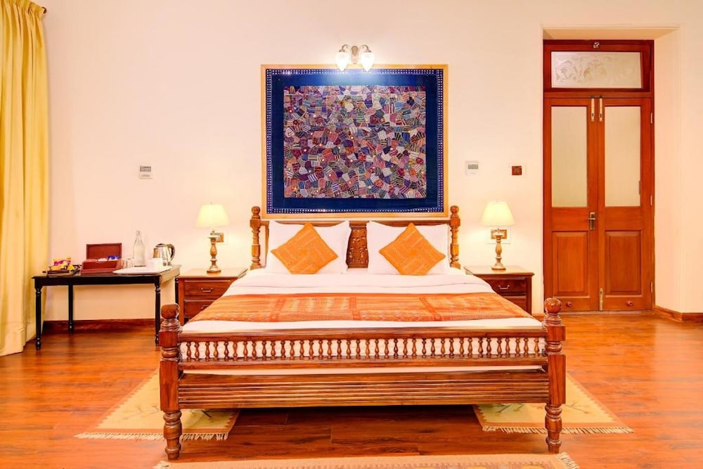 WelcomHeritage Shivavilas Palace 18/64