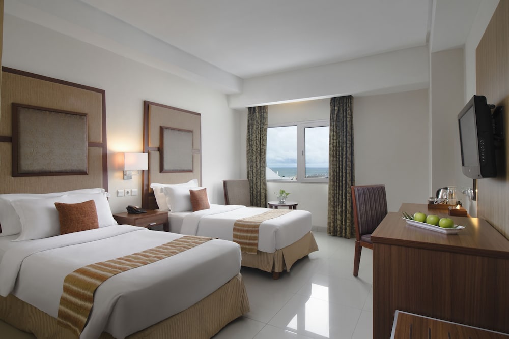 Aston Manado Hotel 15/40
