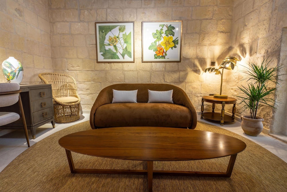 The Vincent Boutique Hotel, BW Premier Collection 56/75