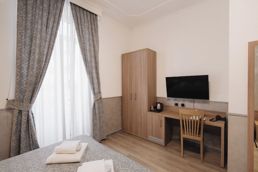 Adas Hotel 59/80