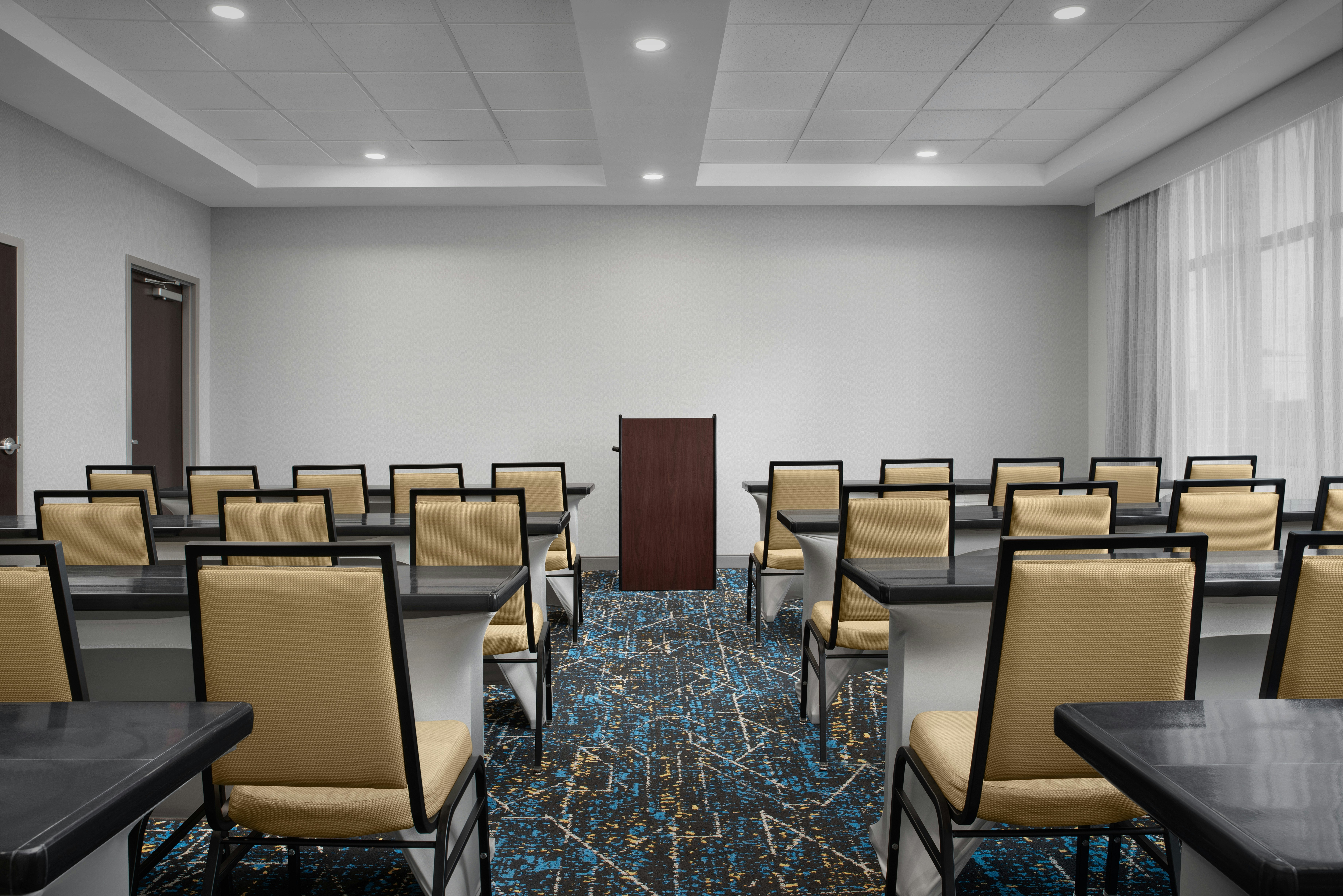 Hampton Inn and Suites Tupelo Barnes Crossing 45/50