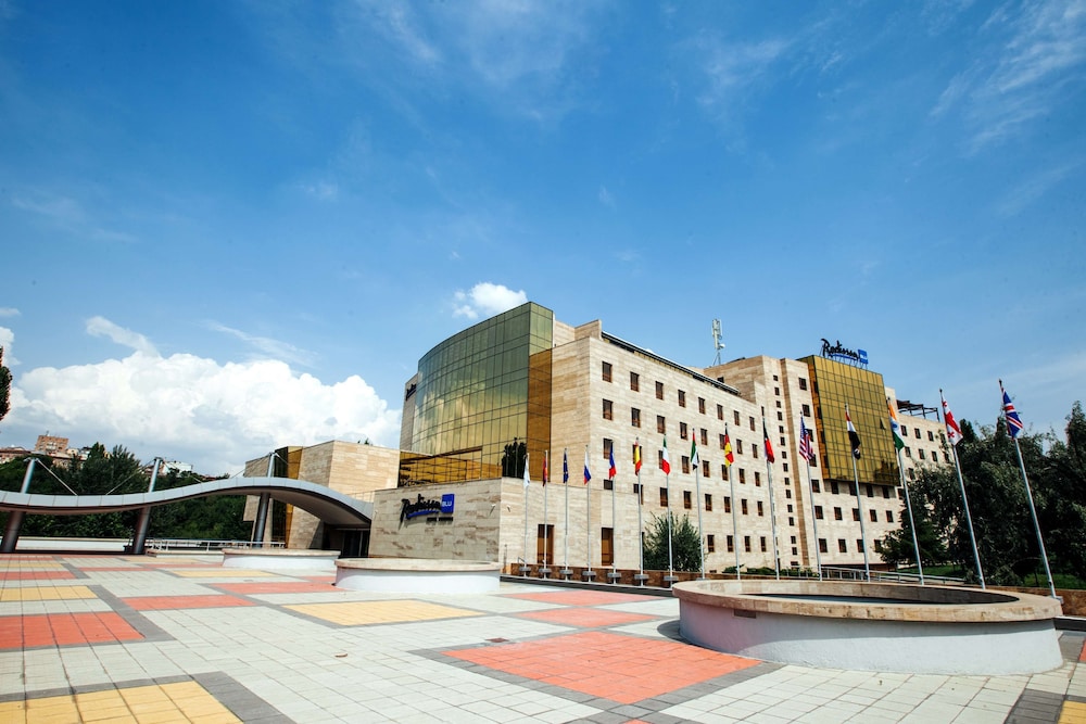 Radisson Blu Hotel Yerevan 44/50