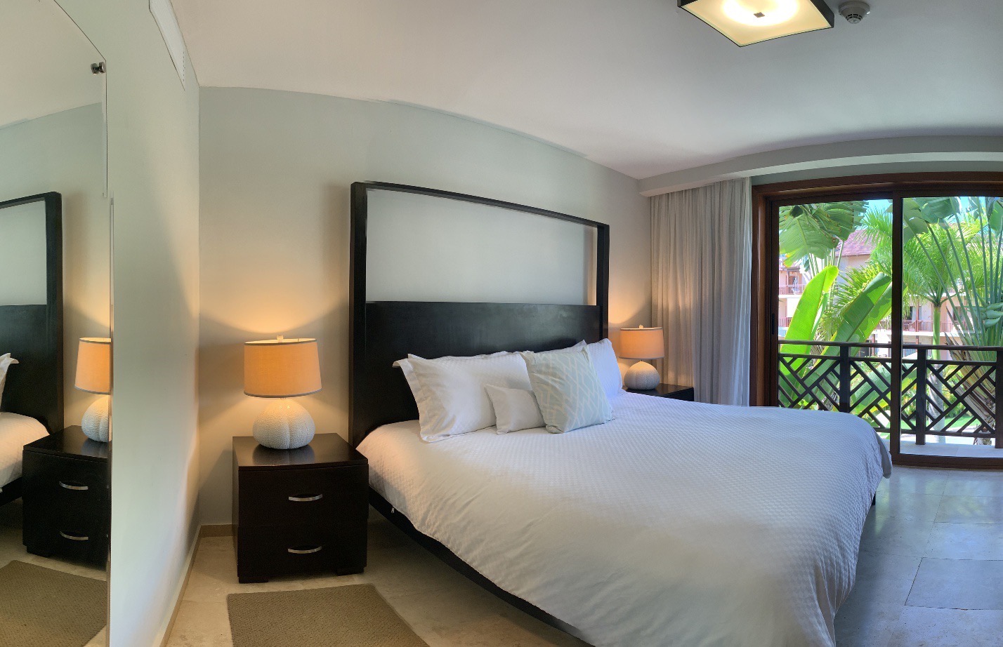 1 Bedroom Suite Mountain View