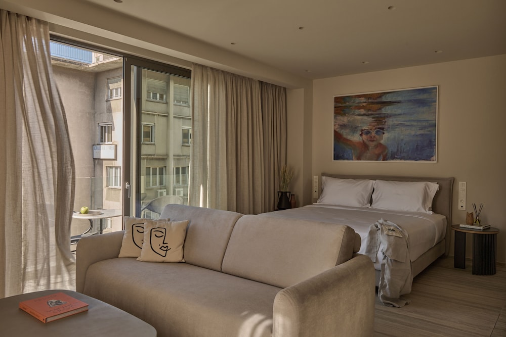 JUNIOR SUITE, ACROPOLIS VIEW
