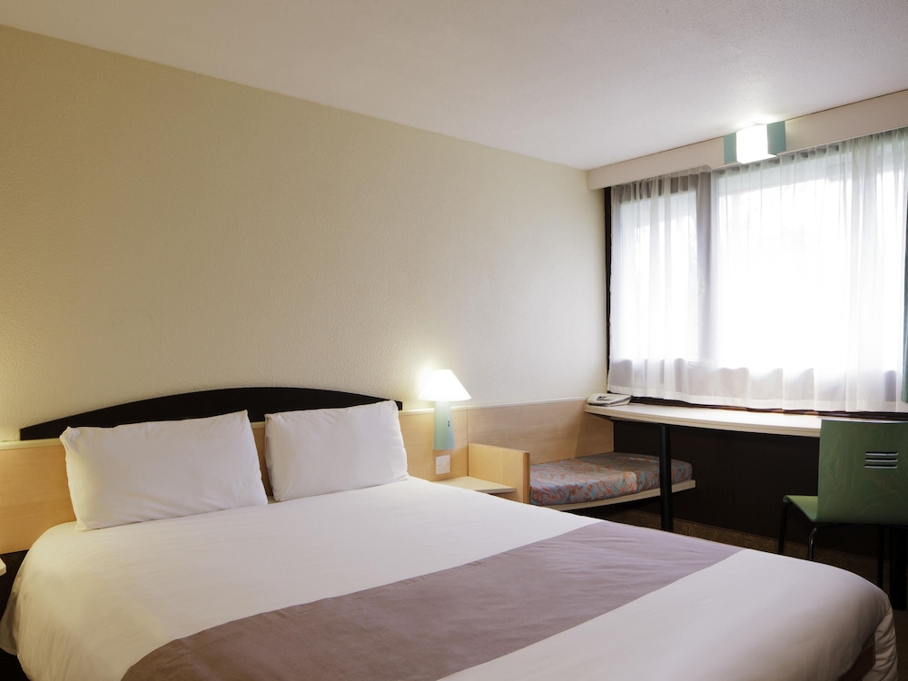 Room, Double Bed