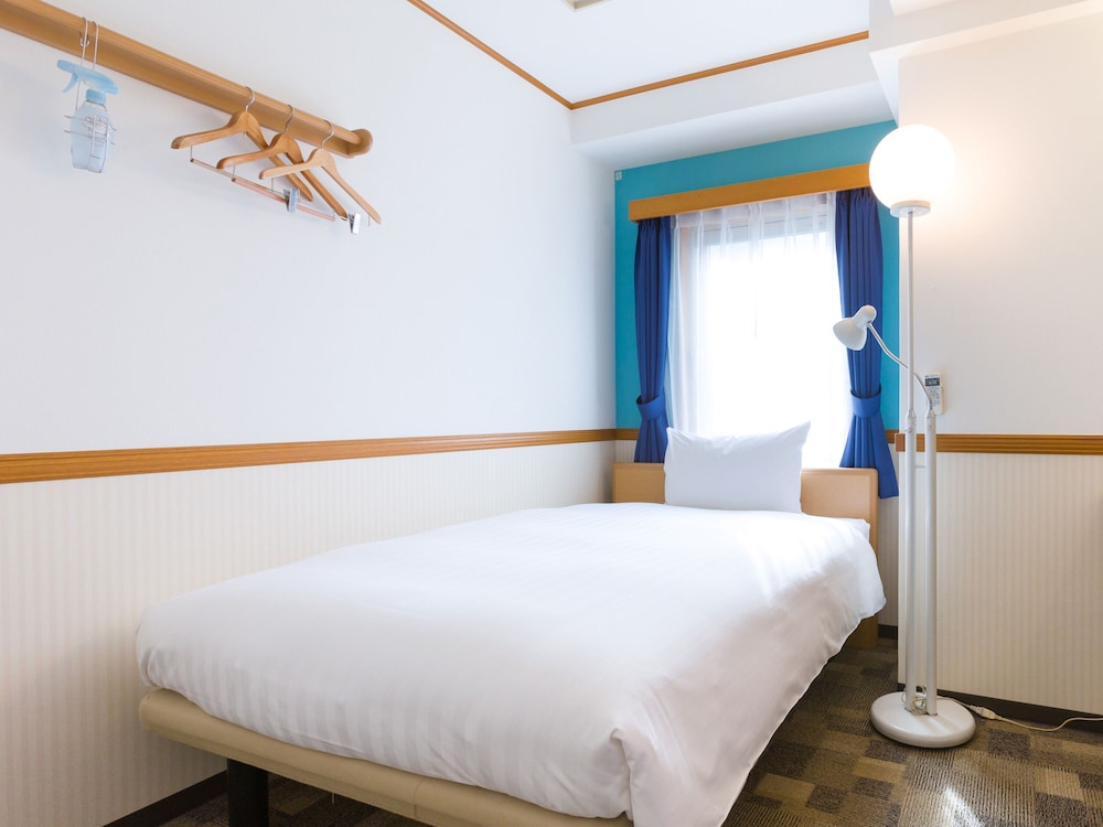 Toyoko Inn Yokohama Stadium Mae No 2 19/58