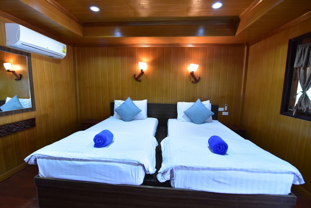 Lipe Power Beach Resort 16/50