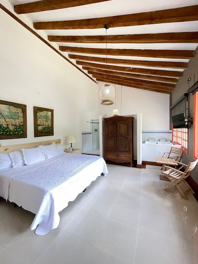 Junior Suite, Studio, King Bed