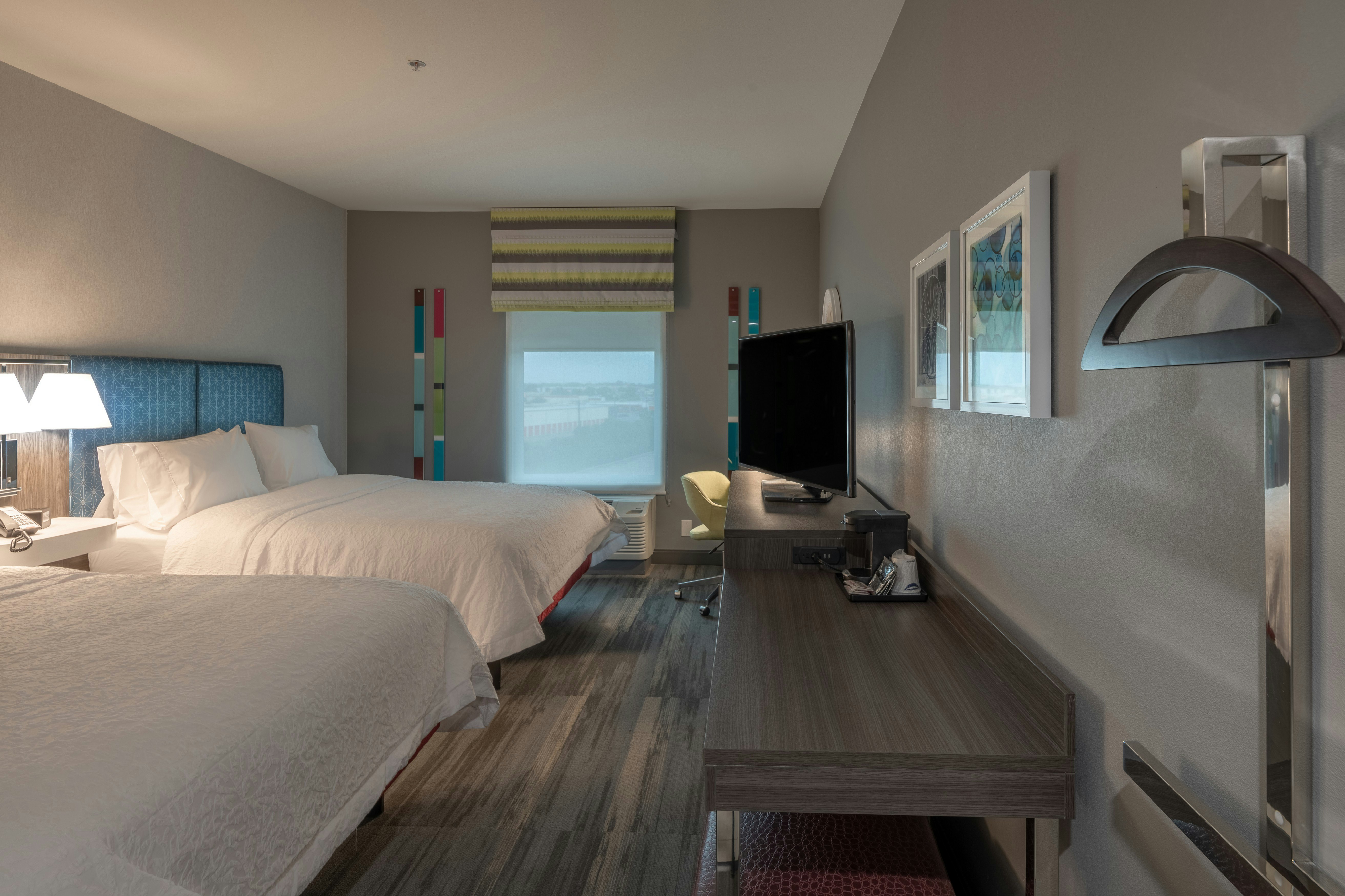 غرفة بسريرين كوين لذوي الإعاقة، Hampton Inn And Suites Dallas/Plano Central 2/3