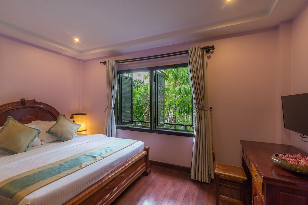 Bunwin Boutique Hotel 7/40