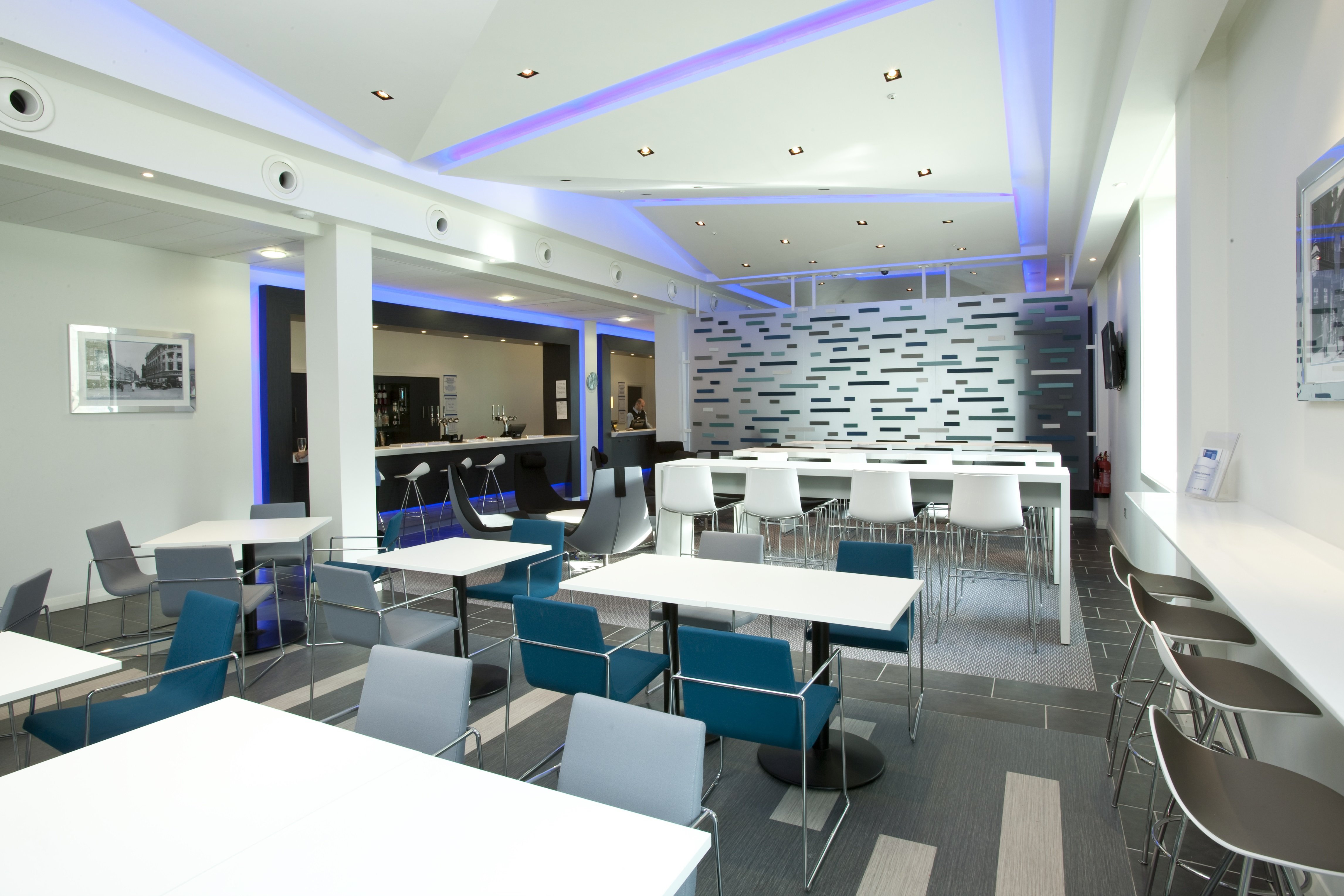 Holiday Inn Express Manchester City Centre Arena By IHG 48/63