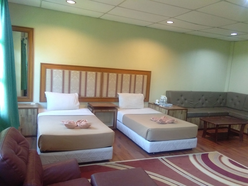 Arwana Inn 22/54