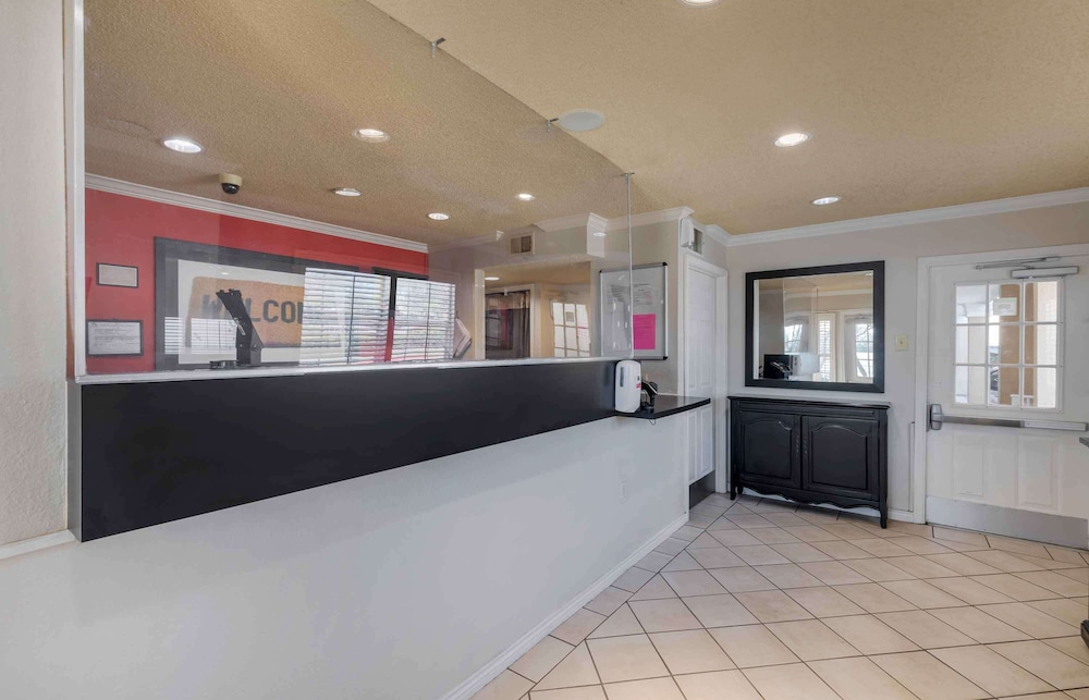 Extended Stay America Arlington 2/50