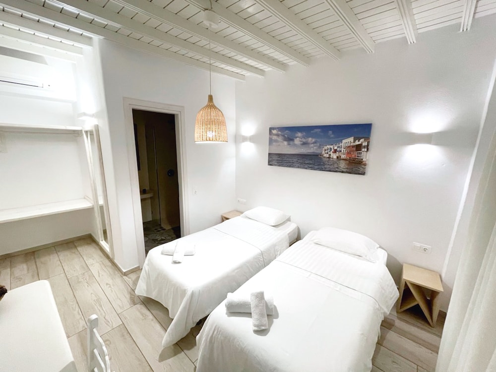 Hotel Lefteris 32/67