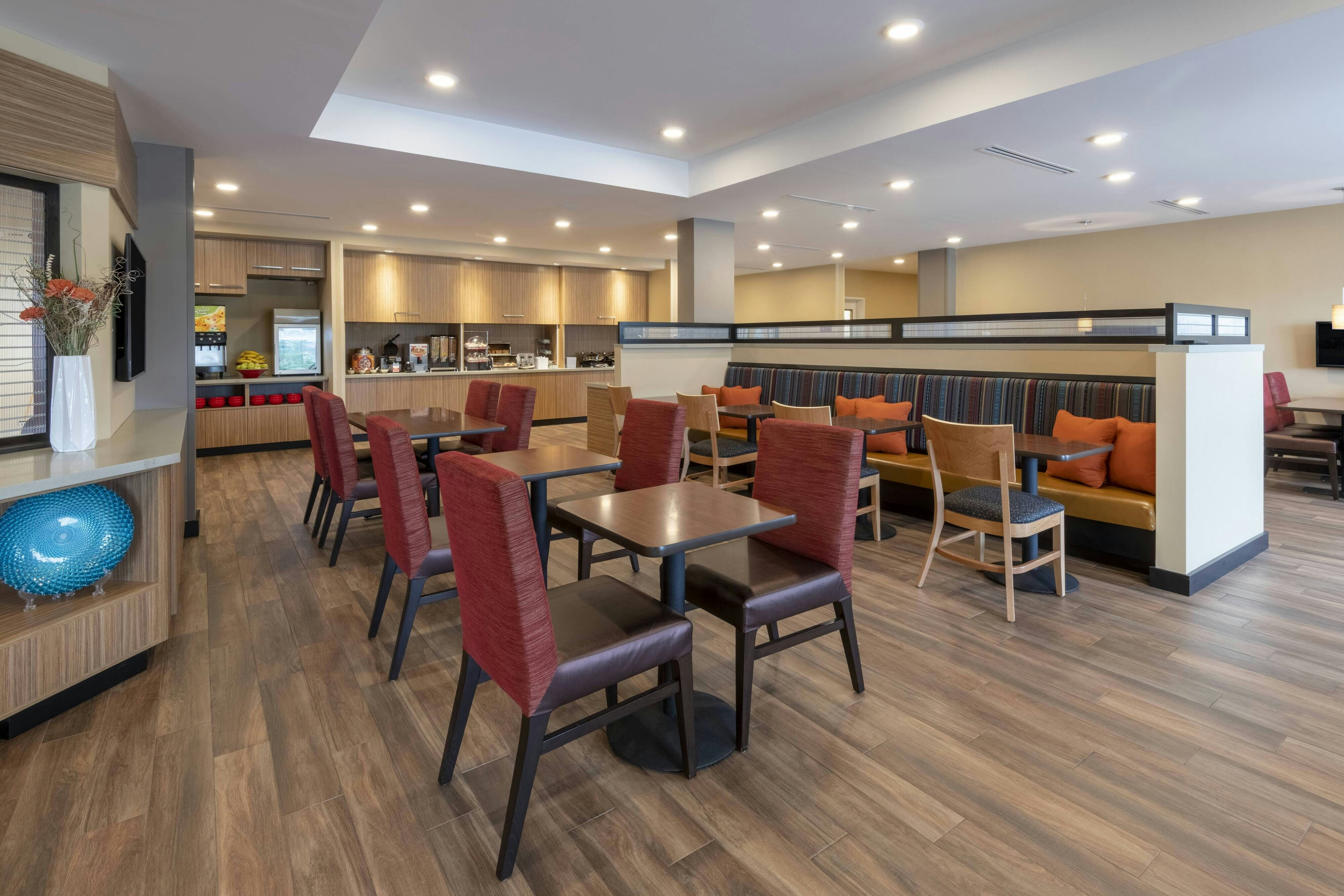 TownePlace Suites by Marriott St. Louis Edwardsville, IL 34/46