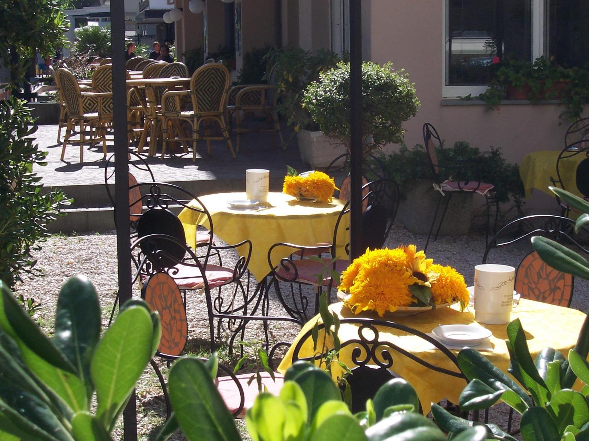 Hotel Des Bains 38/54