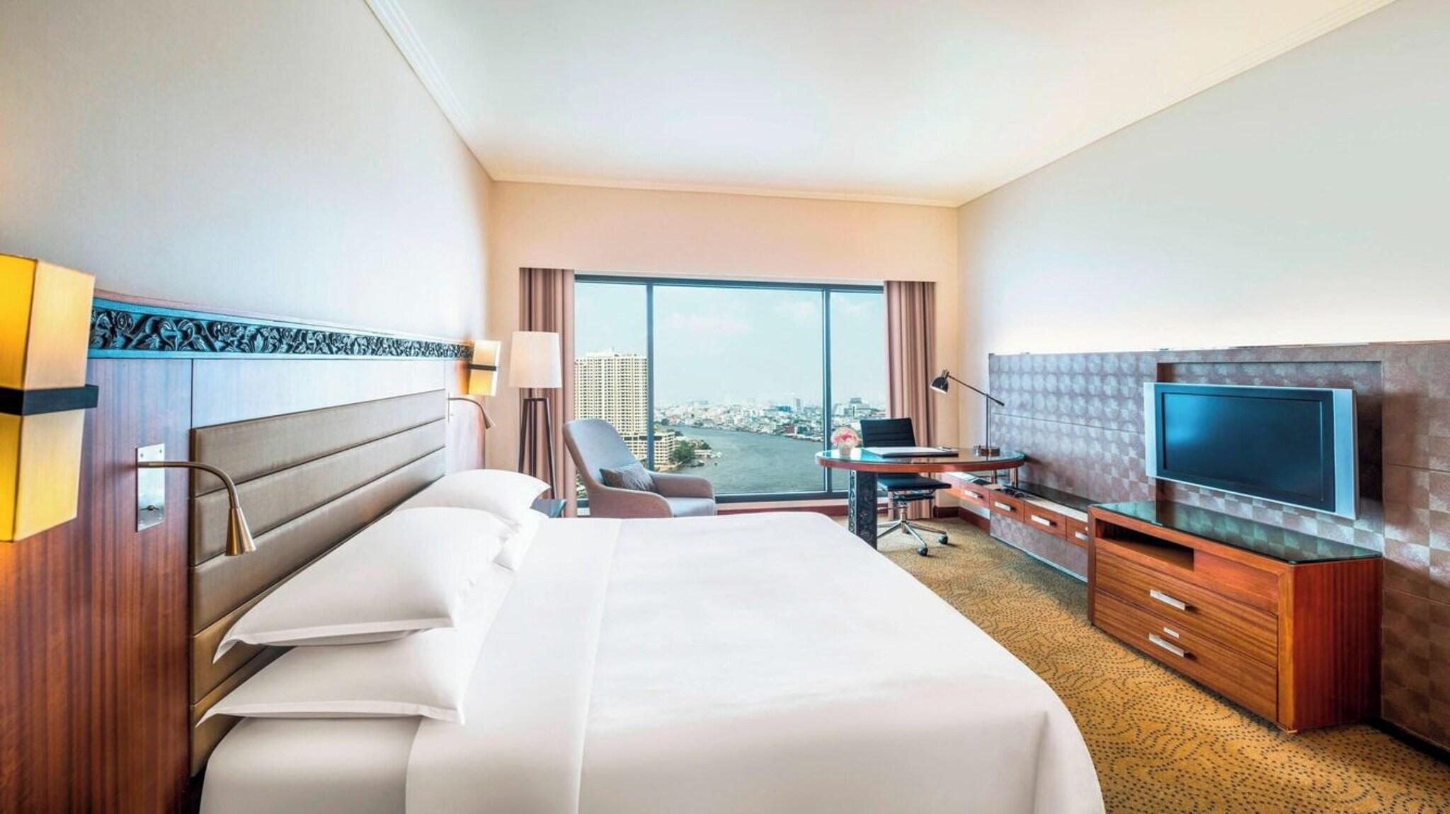 غرفة ديلوكس بسرير مزدوج بإطلالة، Royal Orchid Sheraton Riverside Hotel Bangkok 2/5