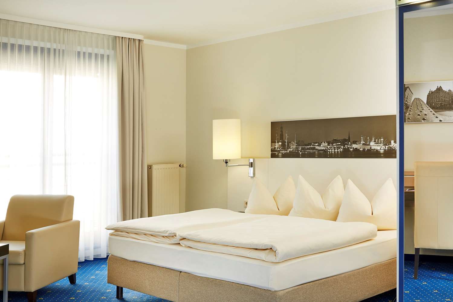 H4 Hotel Hamburg Bergedorf 12/71