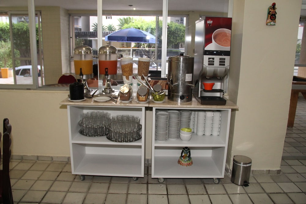 Lagoa Mar Hotel 48/56