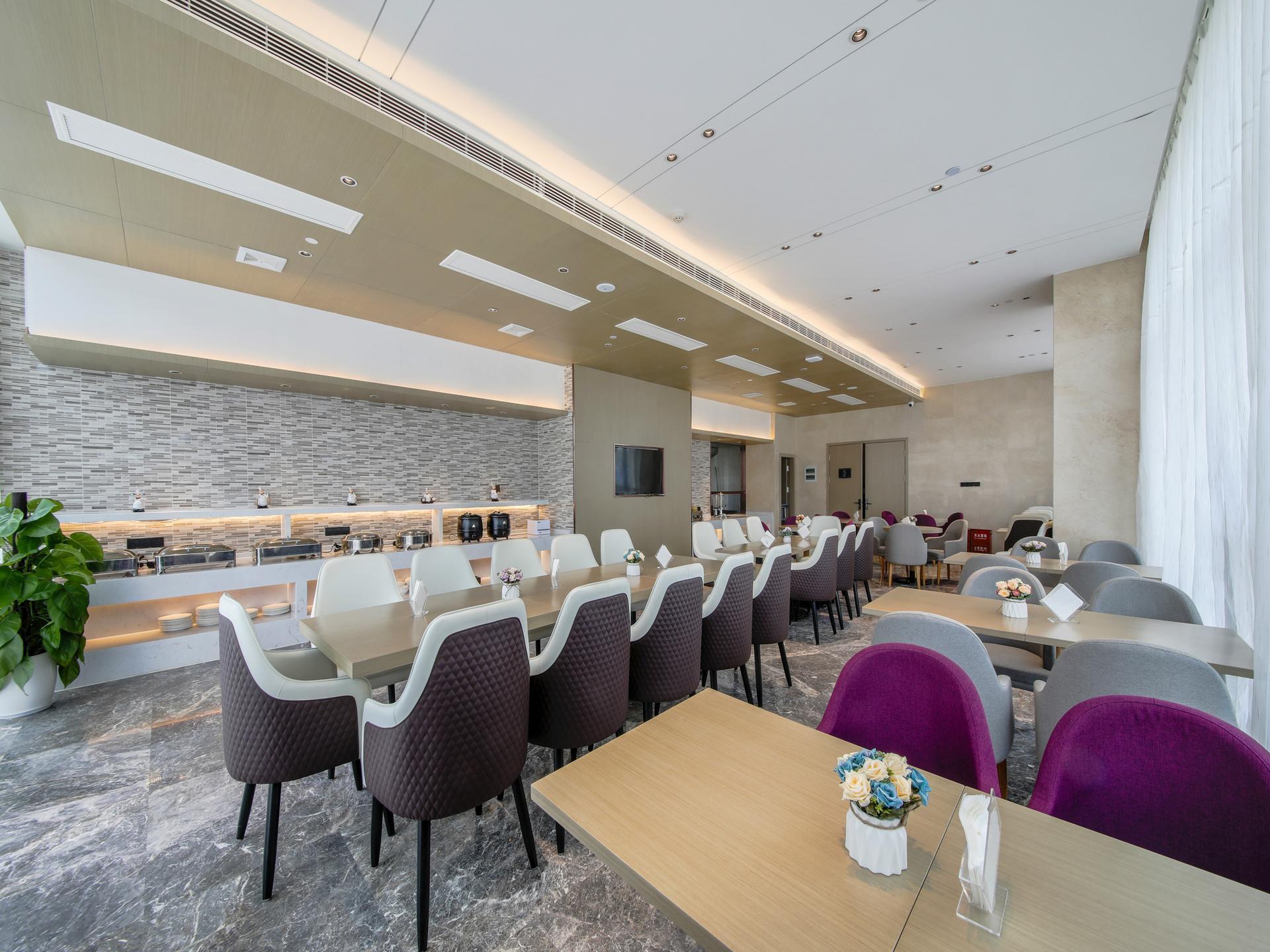 Lavande Hotel (Wuhan Optics Valley Technology Convention and Exhibition Center) 39/43